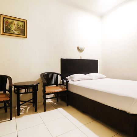 Hotel Gani Jakarta Kültér fotó